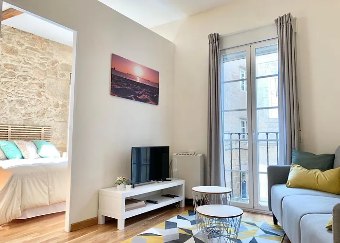 Precioso En El Casco Vello De Daire