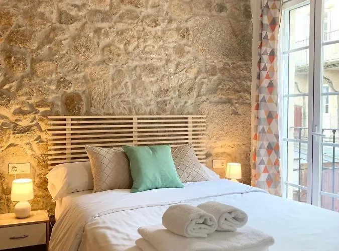 Precioso En El Casco Vello De *